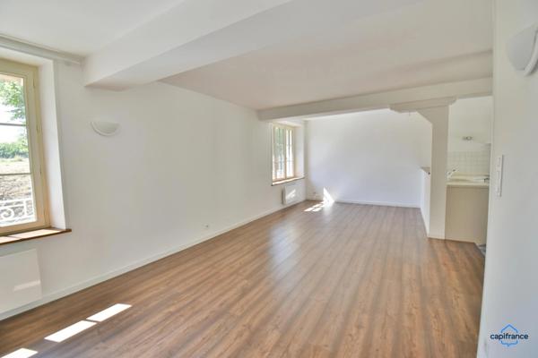 Maison à louer 3 pièces ECUEILLE (36)