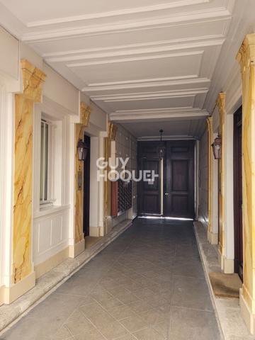 3 Pièces 48 m² rénové en RDC - Rue Victor Massé 75009