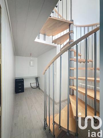 Appartement 4 pièces de 86 m² à Saint-Pierre-en-Faucigny (74800)