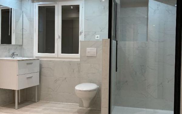 Appartement à louer    2 pièces • 61,05 m2 Rillieux-la-Pape