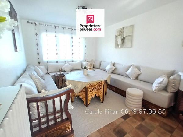 Pavillon 3 chambres. Garage.  terrain 640 m²