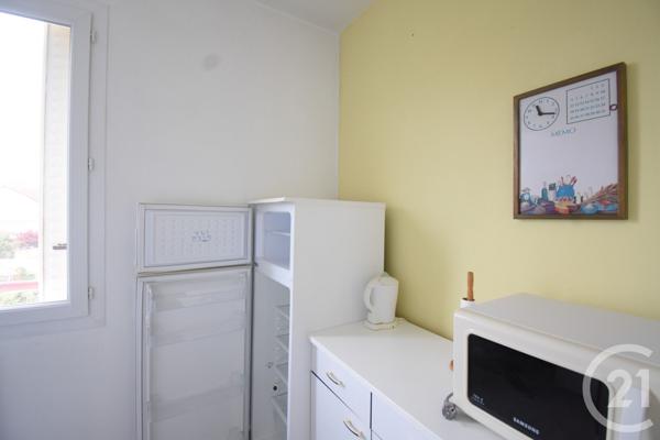 Appartement F1 à vendre  1 pièce - 27,97 m2 VICHY - 03