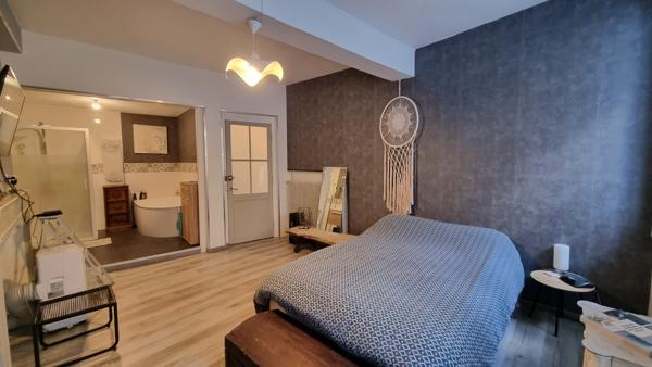 Maison de ville rénovée avec goût – 200 m² au cœur de la cité
