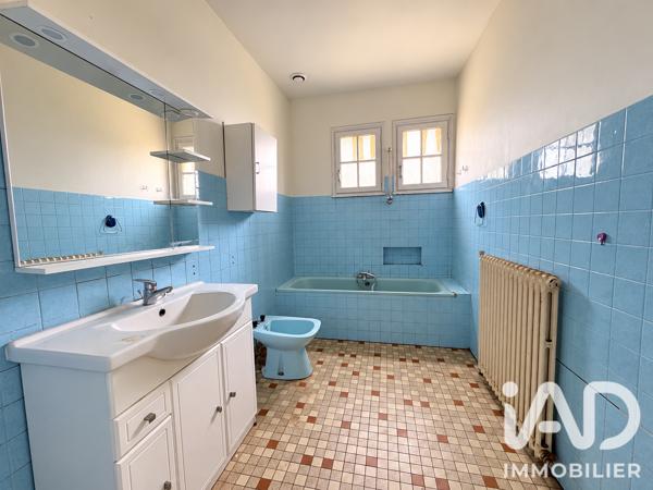 Maison à vendre 5 pièces 107 m² Coutras