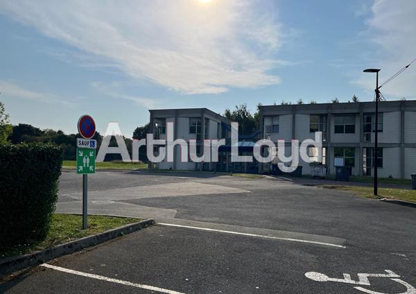Immeuble R+1 bureaux - Herouville Saint Clair