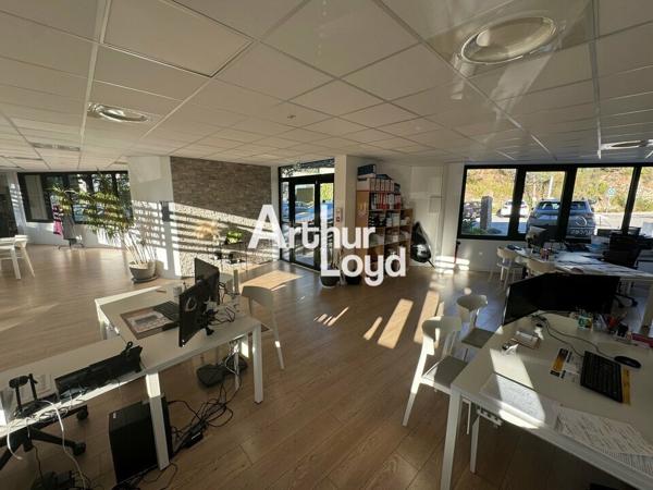 BUREAUX A LOUER 92,53 m M² - SOPHIA ANTIPOLIS