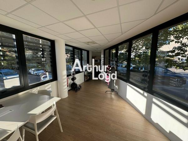 BUREAUX A LOUER 92,53 m M² - SOPHIA ANTIPOLIS