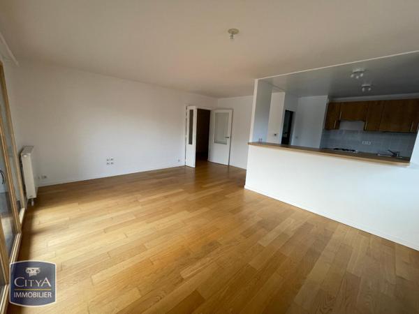 Appartement à louer 4 pièces 103.1m²