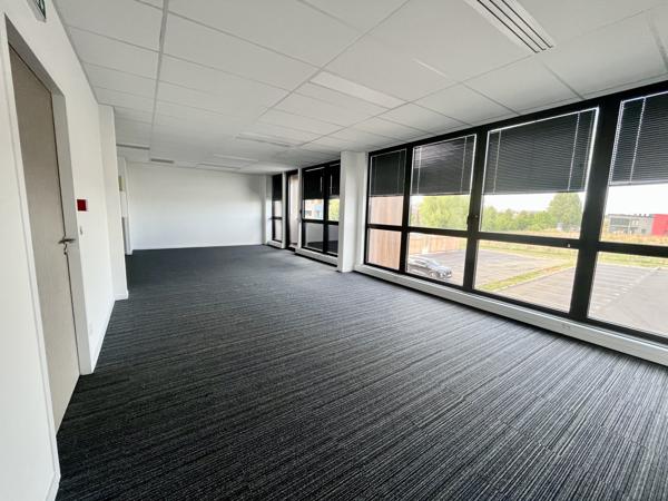 Bureaux à louer à SAINT MARTIN DU VIVIER 76160