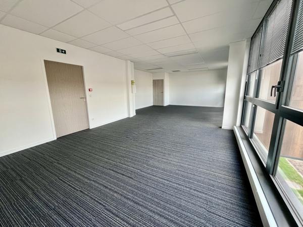 Bureaux à louer à SAINT MARTIN DU VIVIER 76160