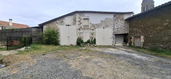 GRANGE MONTEMBOEUF