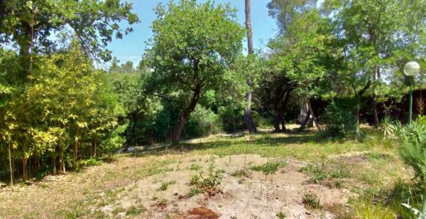 Terrain Constructible Saint-Clément-de-Rivière 07 a