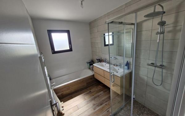 Maison à vendre    4 pièces •  Tartas