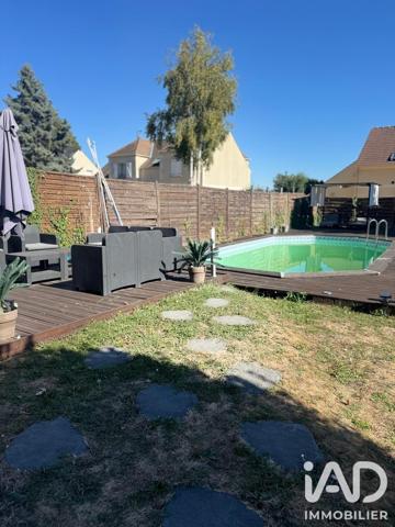 Maison à vendre 8 pièces 208,9 m² Fontenay-en-Parisis