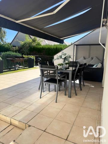 Maison à vendre 8 pièces 208,9 m² Fontenay-en-Parisis