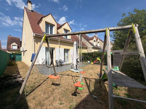 MAISON FAMILIALE 6 PIÈCES 4 CHAMBRES SUITE PARENTALE SAVIGNY-LE-TEMPLE / PLESSIS-LE-ROI