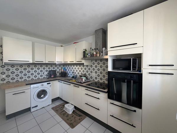 MAISON FAMILIALE 6 PIÈCES 4 CHAMBRES SUITE PARENTALE SAVIGNY-LE-TEMPLE / PLESSIS-LE-ROI