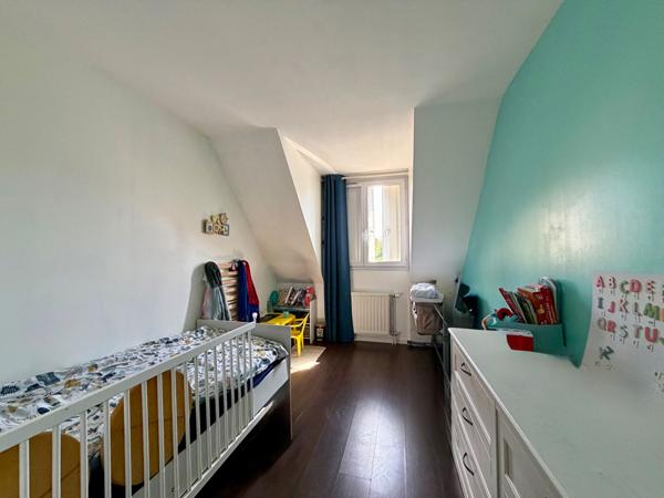 MAISON FAMILIALE 6 PIÈCES 4 CHAMBRES SUITE PARENTALE SAVIGNY-LE-TEMPLE / PLESSIS-LE-ROI