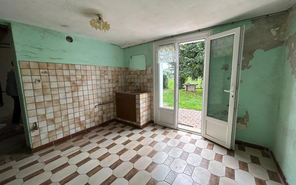 Maison à vendre    4 pièces •  Chasseneuil-sur-Bonnieure