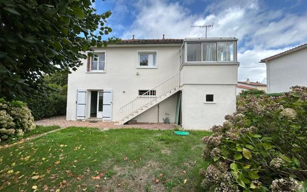 Maison à vendre    4 pièces •  Chasseneuil-sur-Bonnieure