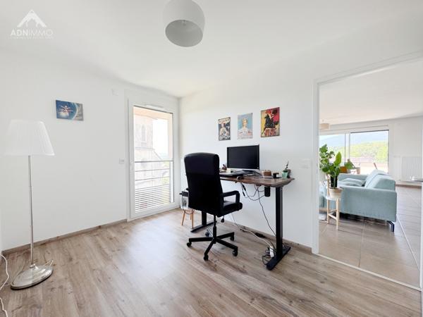 Saint-Jean-de-Gonville (01630) Appartement Attique 4 Pièces 113 m2