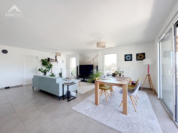 Saint-Jean-de-Gonville (01630) Appartement Attique 4 Pièces 113 m2