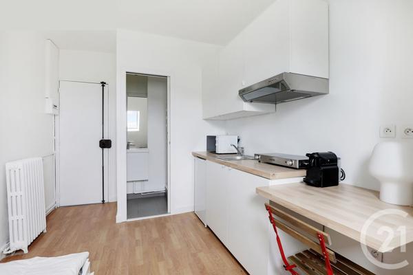 Appartement Chambre à vendre  1 pièce - 10,40 m2 PARIS - 75010