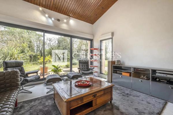 Lumineuse maison d’Architecte atypique à Lagord