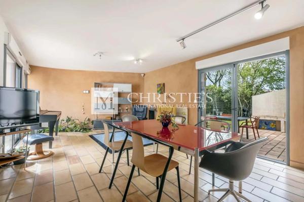 Lumineuse maison d’Architecte atypique à Lagord