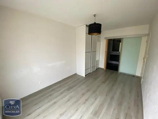 Appartement à louer 2 pièces 58.75m² Nancy (54000)