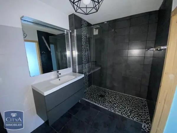 Appartement à louer 2 pièces 58.75m² Nancy (54000)