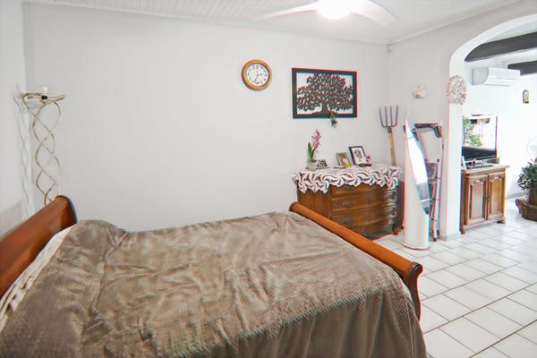 Maison viager occupé 13015