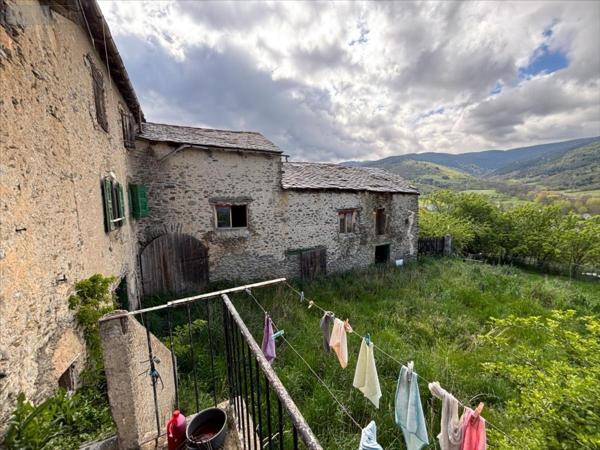 Maison à vendre à Palau-de-Cerdagne dans les Pyrénées-Orientales (66340), ref : 66032-1083615