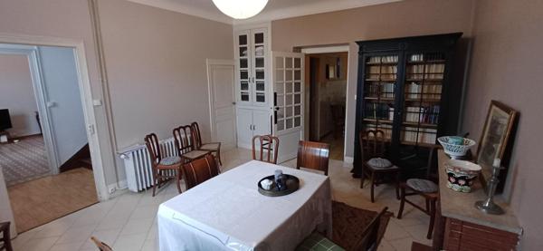 Maison Durtal centre 7 pièce(s) 141 m2