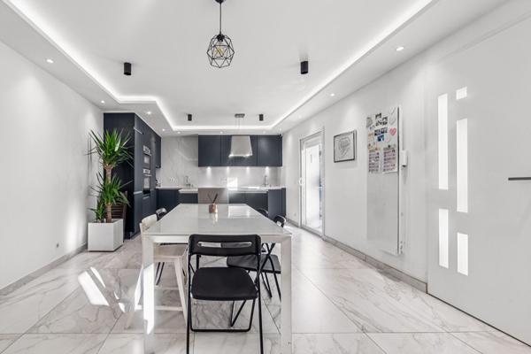 Maison Romainville 7 pièces