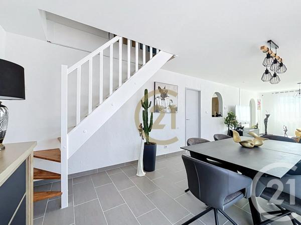Maison à vendre  4 pièces - 116 m 2   LURE  - 70