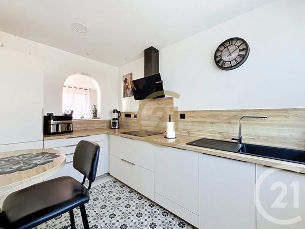 Maison à vendre  4 pièces - 116 m 2   LURE  - 70