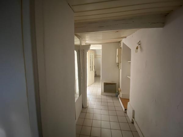 Appartement Entièrement Rénové Centre Ville d'Arpajon 2 pièces, 1 chambre