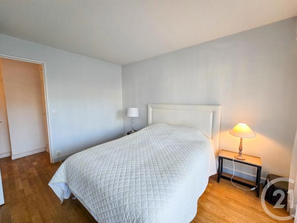 Appartement F2 à vendre  2 pièces - 40,07 m 2   DEAUVILLE  - 14