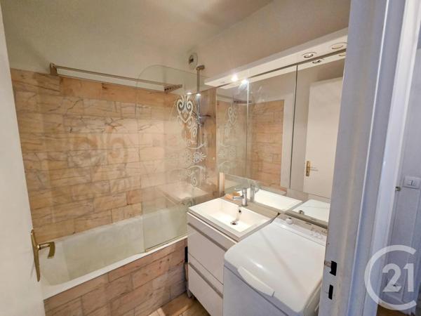 Appartement F2 à vendre  2 pièces - 40,07 m 2   DEAUVILLE  - 14