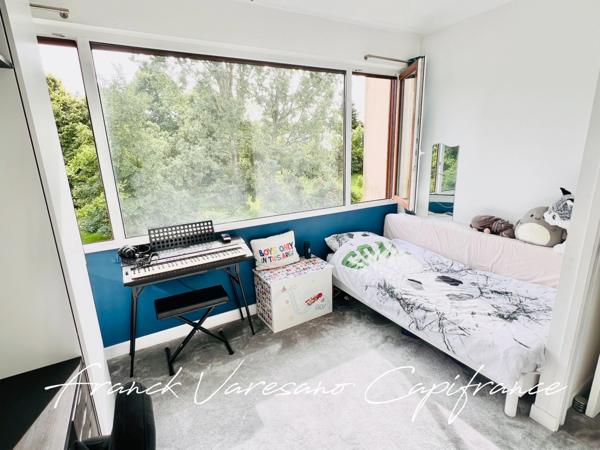 NOISY LE ROI appartement Familial rénové 3 chambres 103 m²