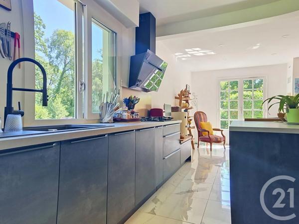 Maison à vendre  7 pièces - 156 m 2   ARGENTAN  - 61