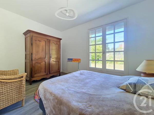Maison à vendre  7 pièces - 156 m 2   ARGENTAN  - 61