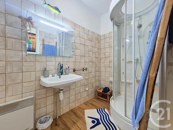 Maison à vendre  7 pièces - 156 m 2   ARGENTAN  - 61