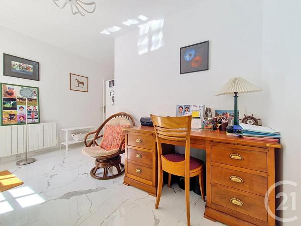 Maison à vendre  7 pièces - 156 m 2   ARGENTAN  - 61