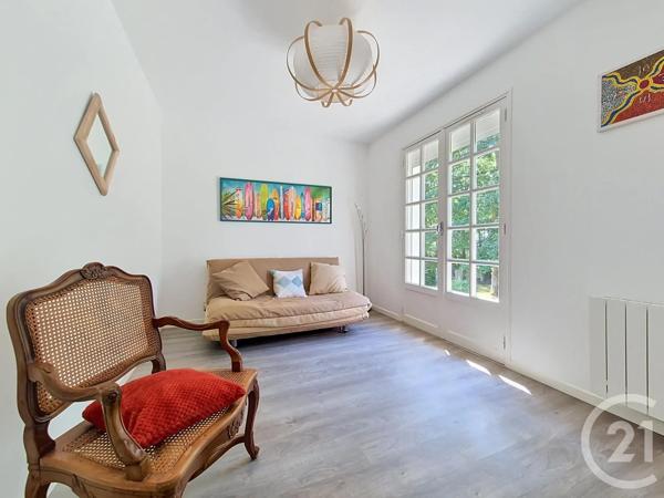 Maison à vendre  7 pièces - 156 m 2   ARGENTAN  - 61