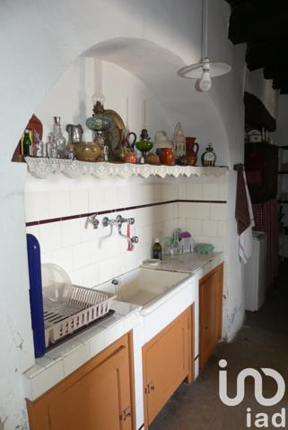 Maison traditionnelle 5 pièces de 120 m² à Vals-les-Bains (07600)