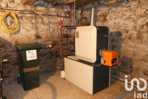 Maison traditionnelle 5 pièces de 120 m² à Vals-les-Bains (07600)