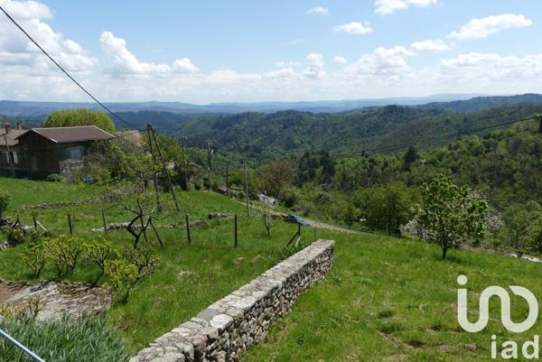 Maison traditionnelle 5 pièces de 120 m² à Vals-les-Bains (07600)