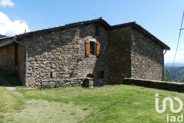 Maison traditionnelle 5 pièces de 120 m² à Vals-les-Bains (07600)